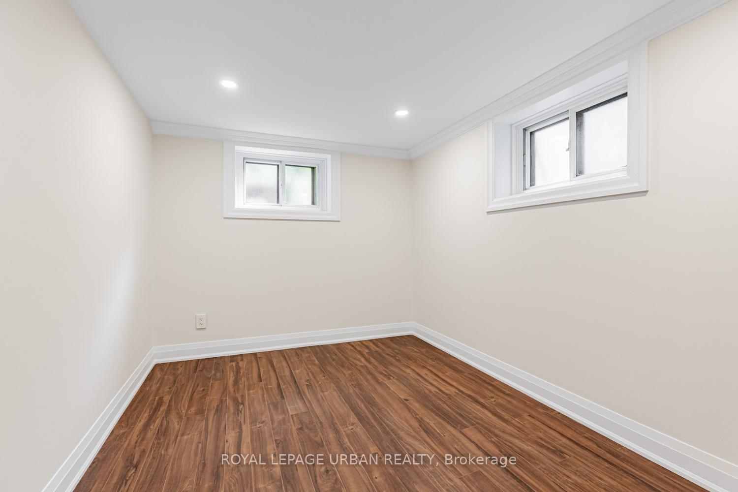 Photo 48 of 127 Cadorna Avenue, Toronto, East York — HOMEH