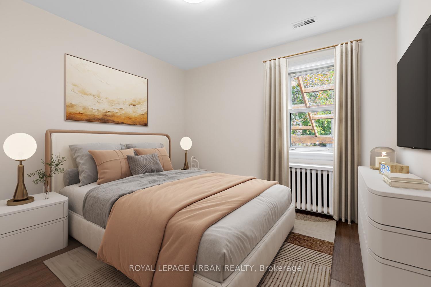 Photo 18 of 127 Cadorna Avenue, Toronto, East York — HOMEH