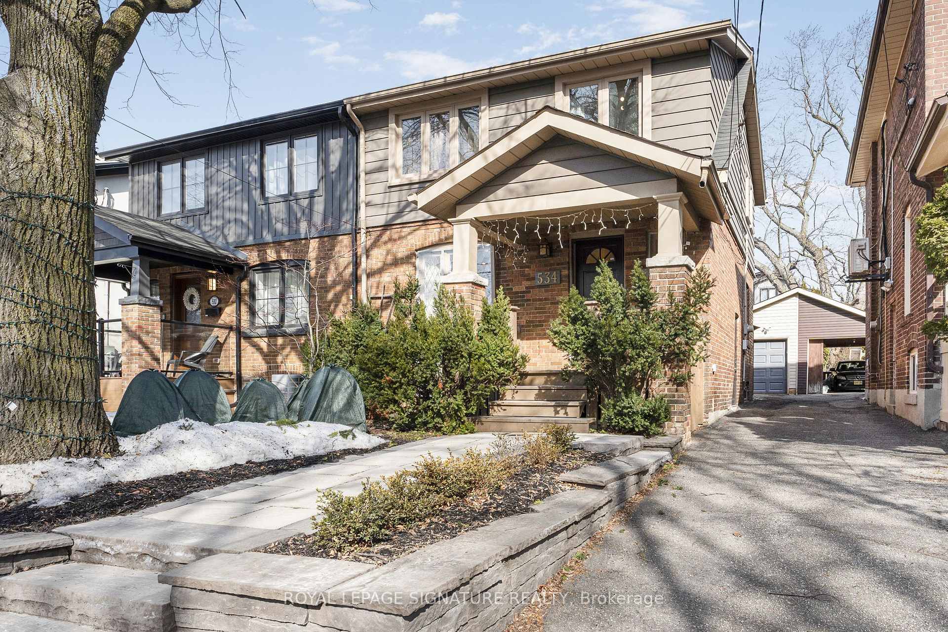 Front of 534 Millwood Road