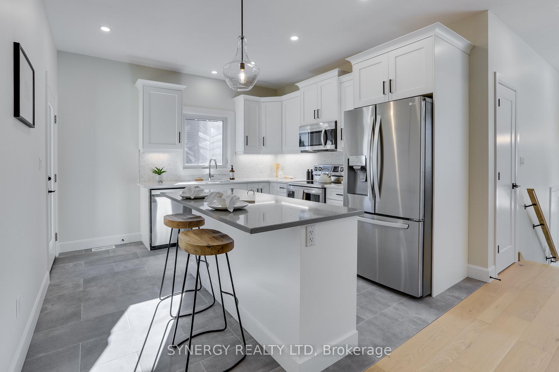 Photo 14 of 1 Haddon Lane, Strathroy-Caradoc, NW — HOMEH