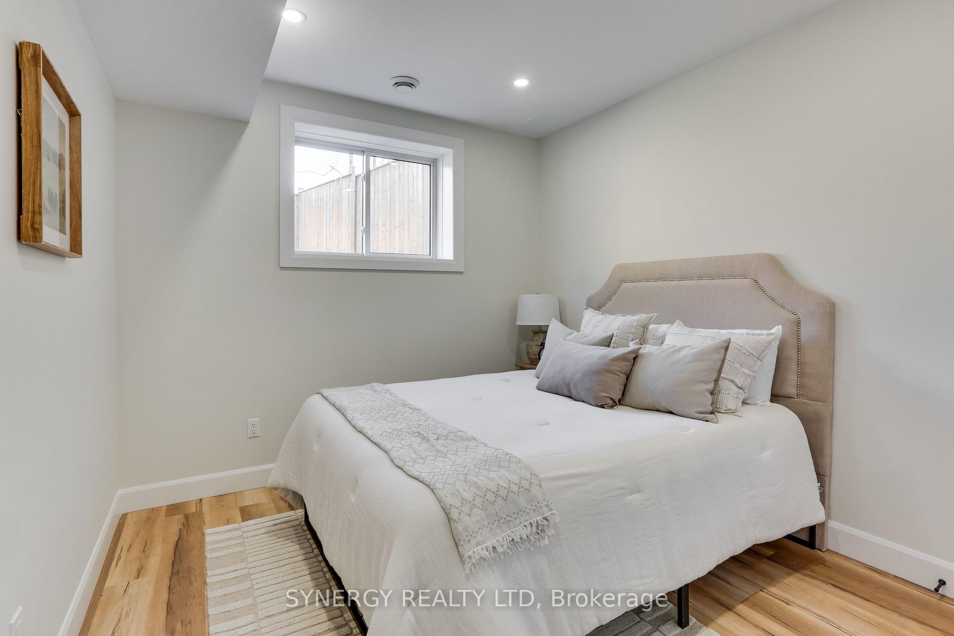 Photo 35 of 1 Haddon Lane, Strathroy-Caradoc, NW — HOMEH