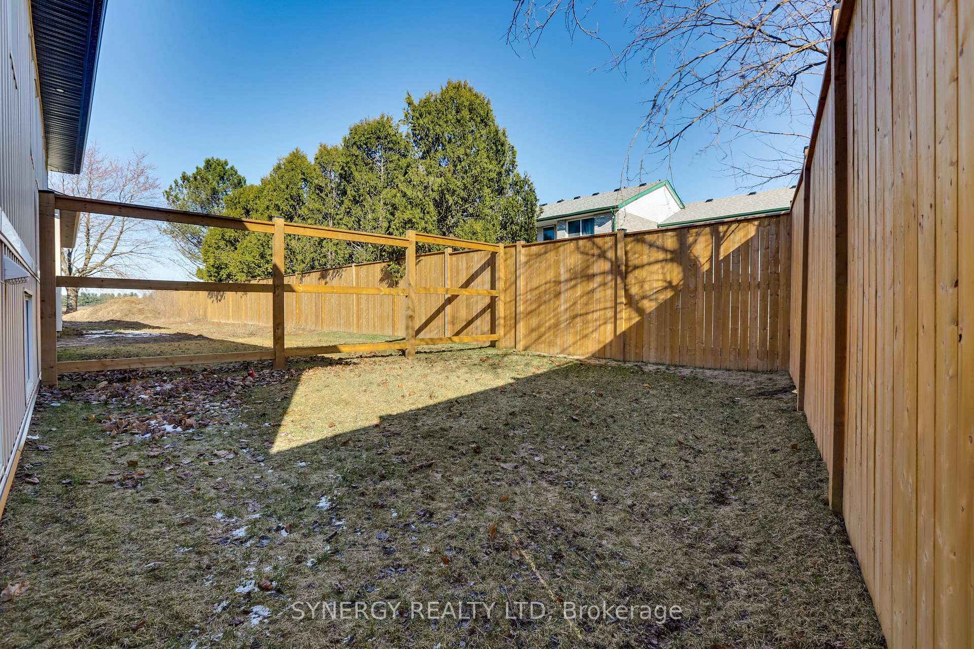 Photo 44 of 1 Haddon Lane, Strathroy-Caradoc, NW — HOMEH