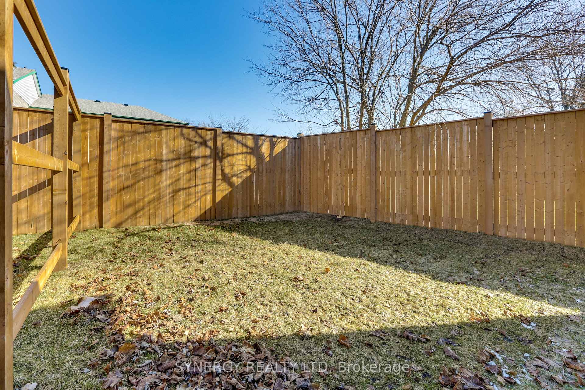Photo 45 of 1 Haddon Lane, Strathroy-Caradoc, NW — HOMEH