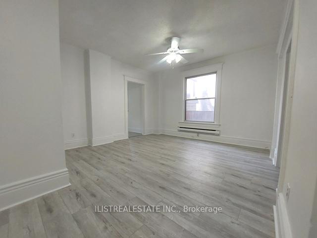 Front of Unit Main Fl, 2143 Gerrard Street E