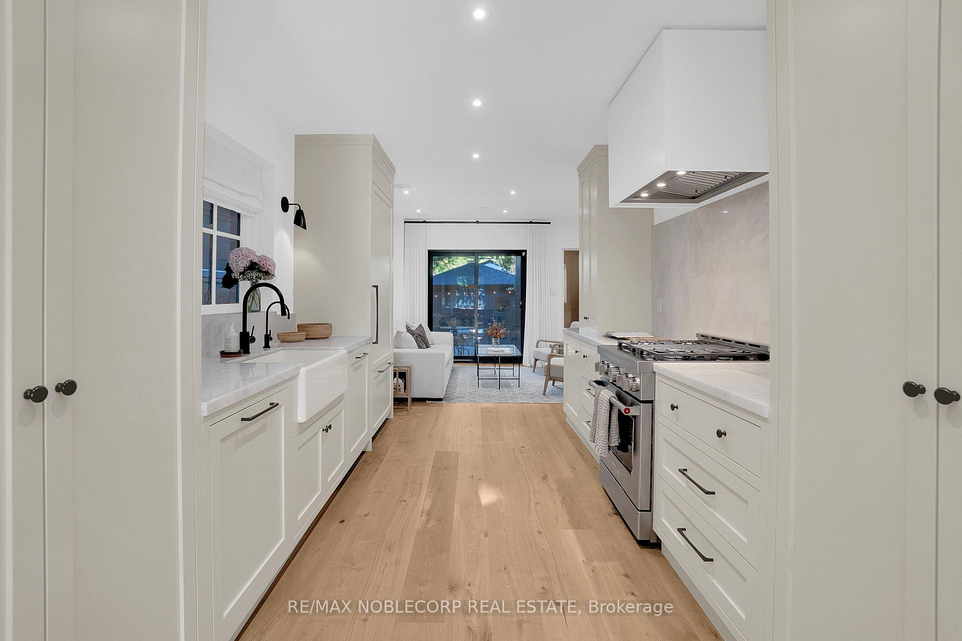 Photo 5 of 299 Winona Drive, Toronto, Oakwood Village — HOMEH