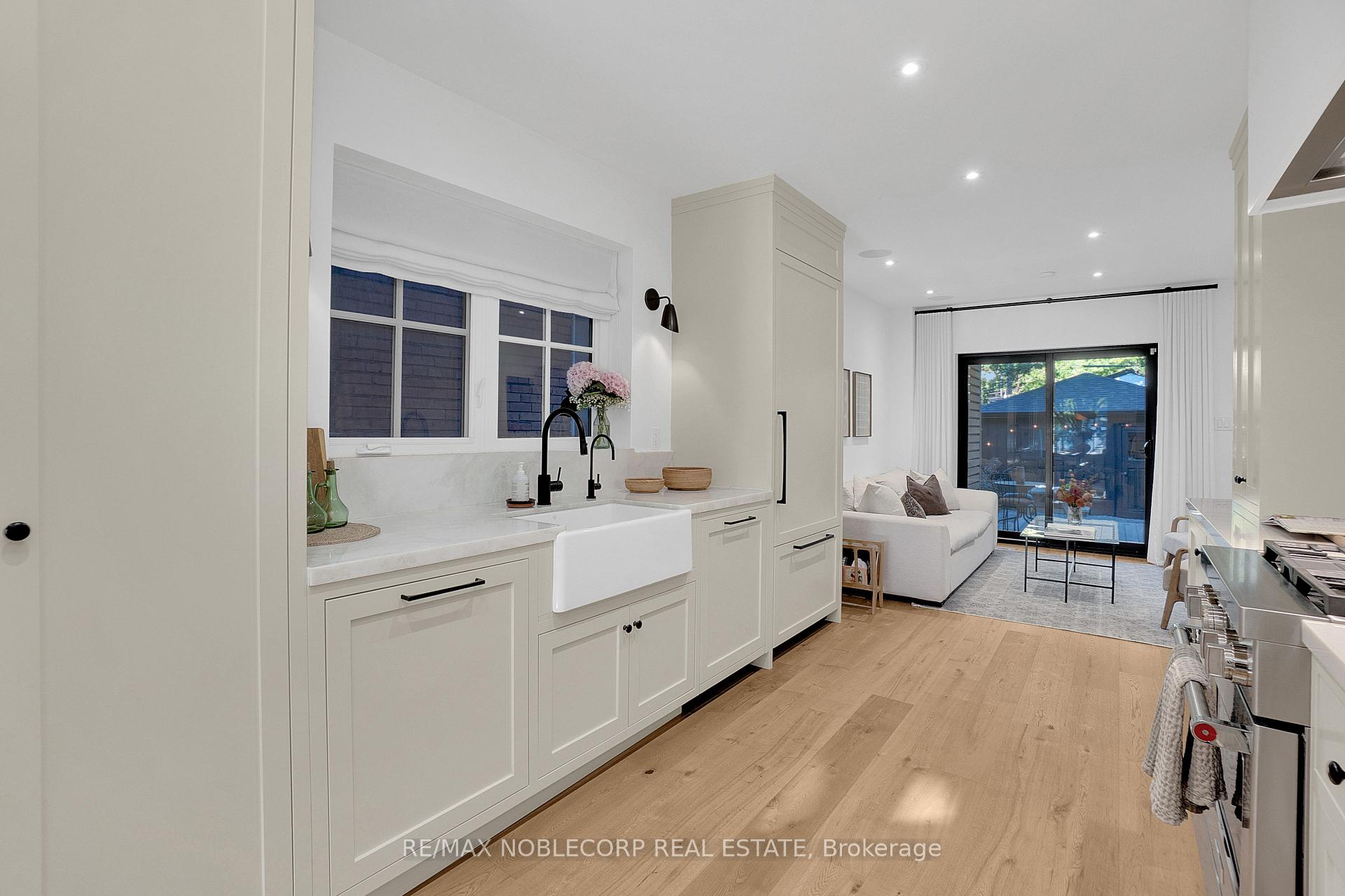 Photo 6 of 299 Winona Drive, Toronto, Oakwood Village — HOMEH