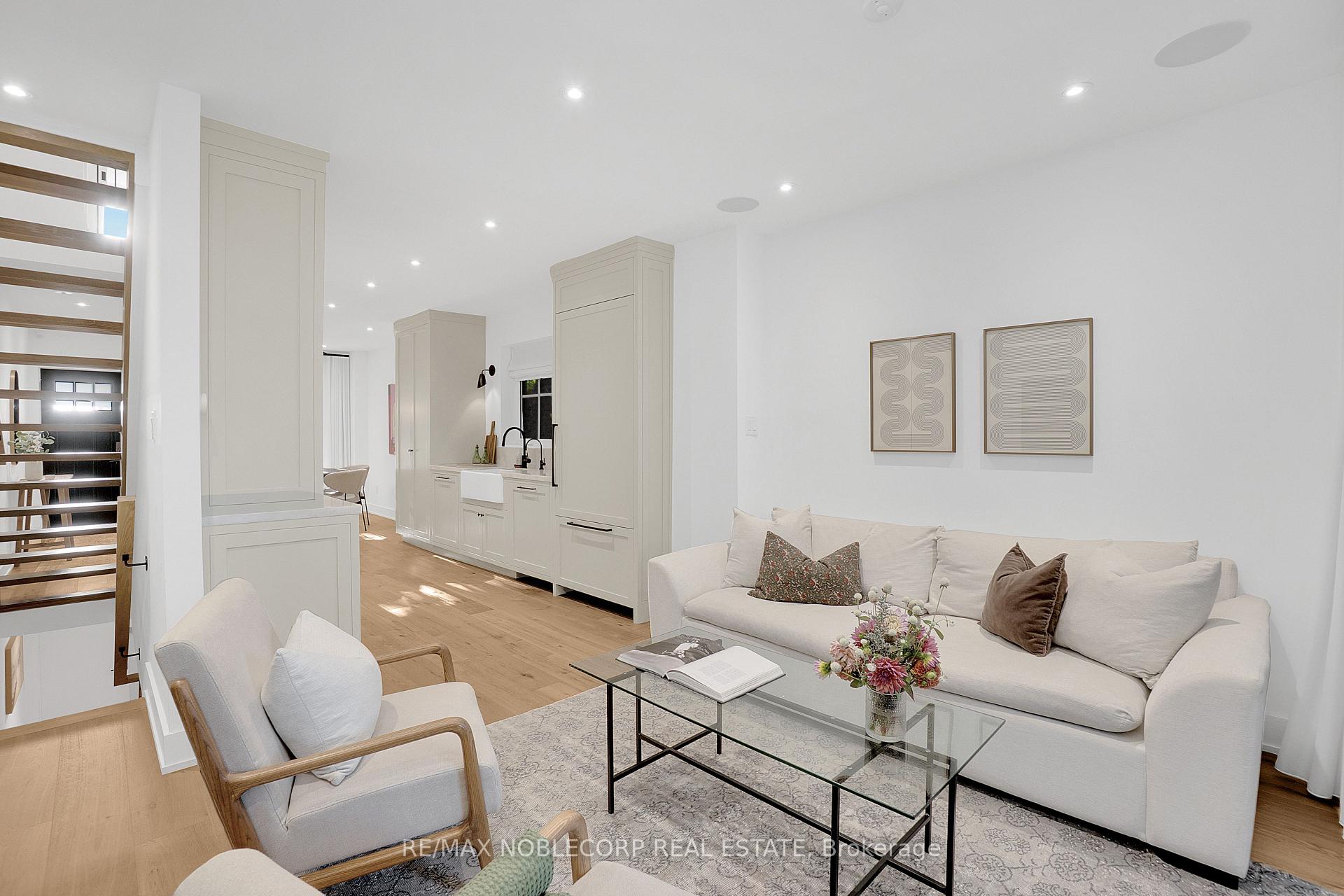 Photo 10 of 299 Winona Drive, Toronto, Oakwood Village — HOMEH