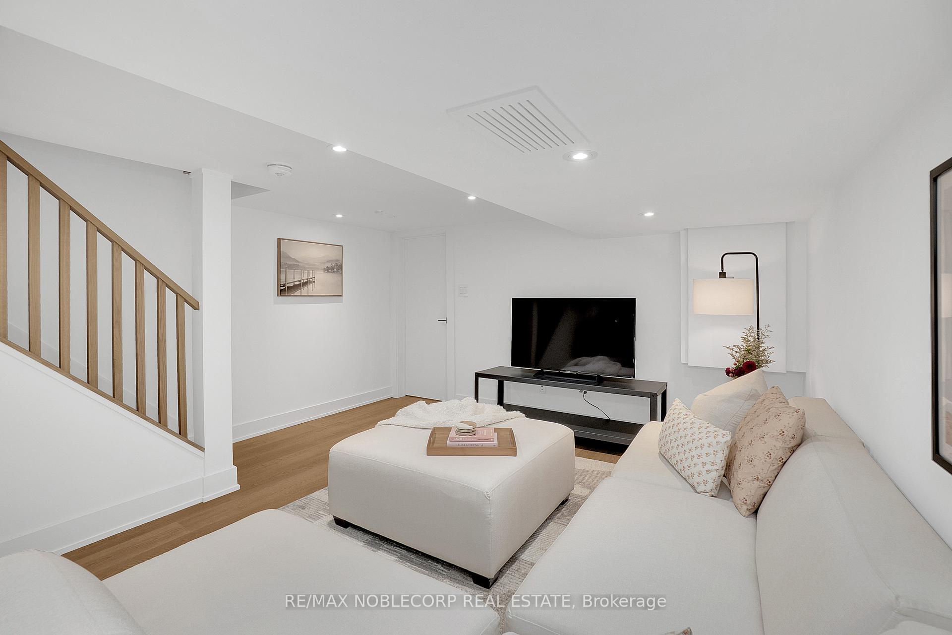 Photo 22 of 299 Winona Drive, Toronto, Oakwood Village — HOMEH