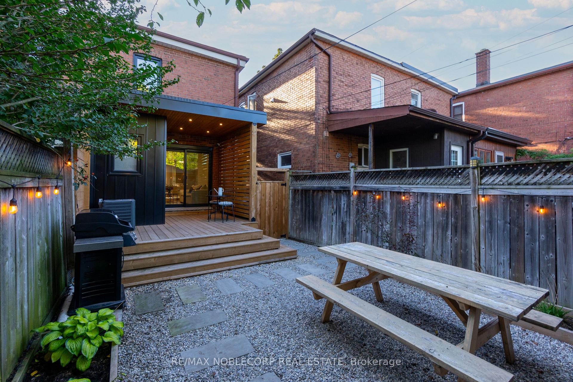 Photo 26 of 299 Winona Drive, Toronto, Oakwood Village — HOMEH