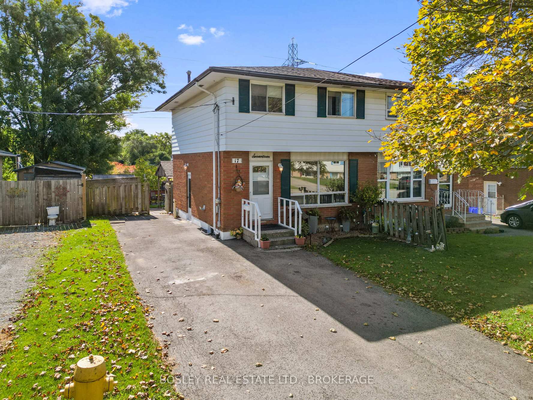 Photo 1 of 17 Deerfield Parkway, Thorold, Allanburg/Thorold South — HOMEH