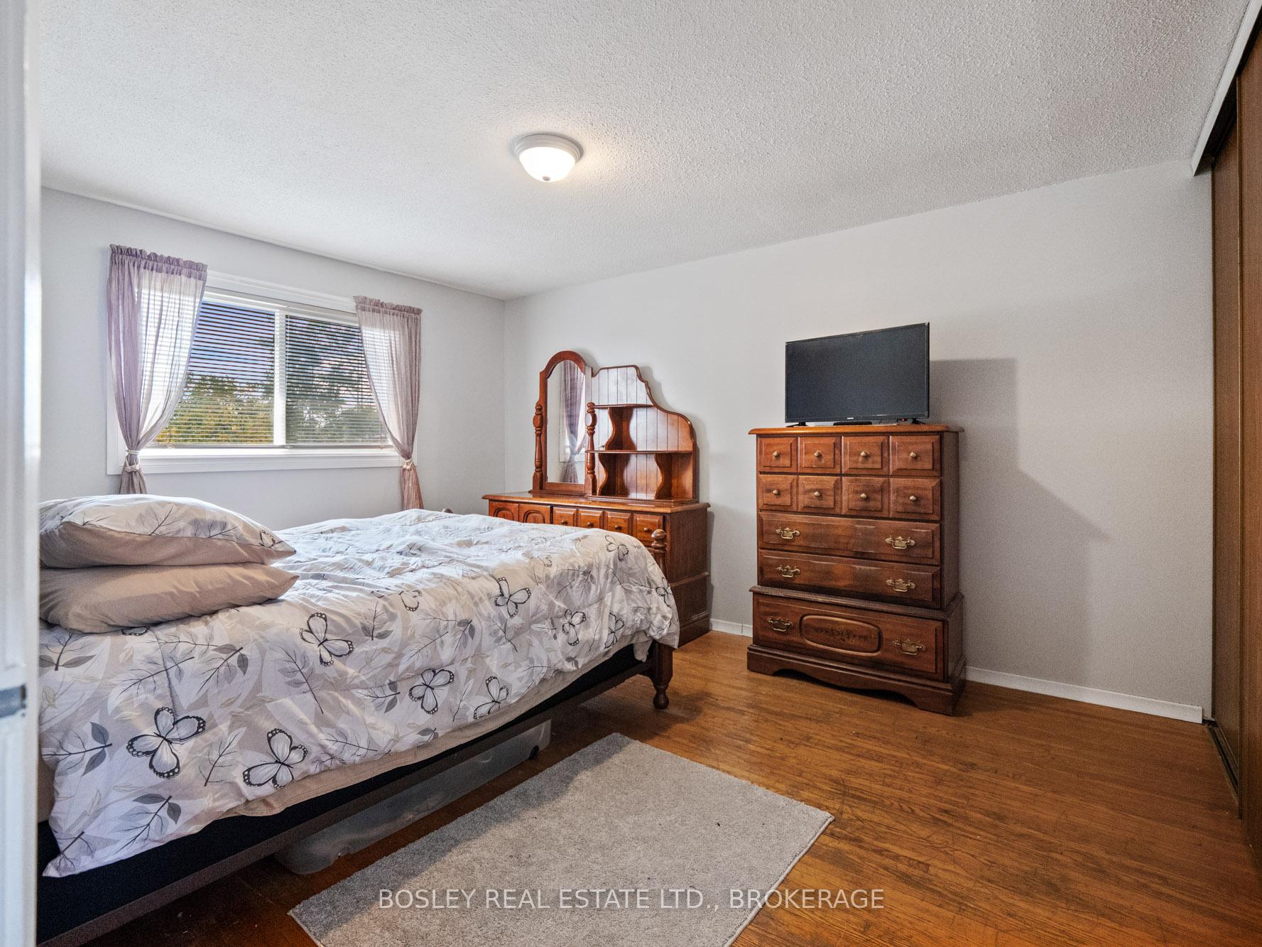 Photo 12 of 17 Deerfield Parkway, Thorold, Allanburg/Thorold South — HOMEH