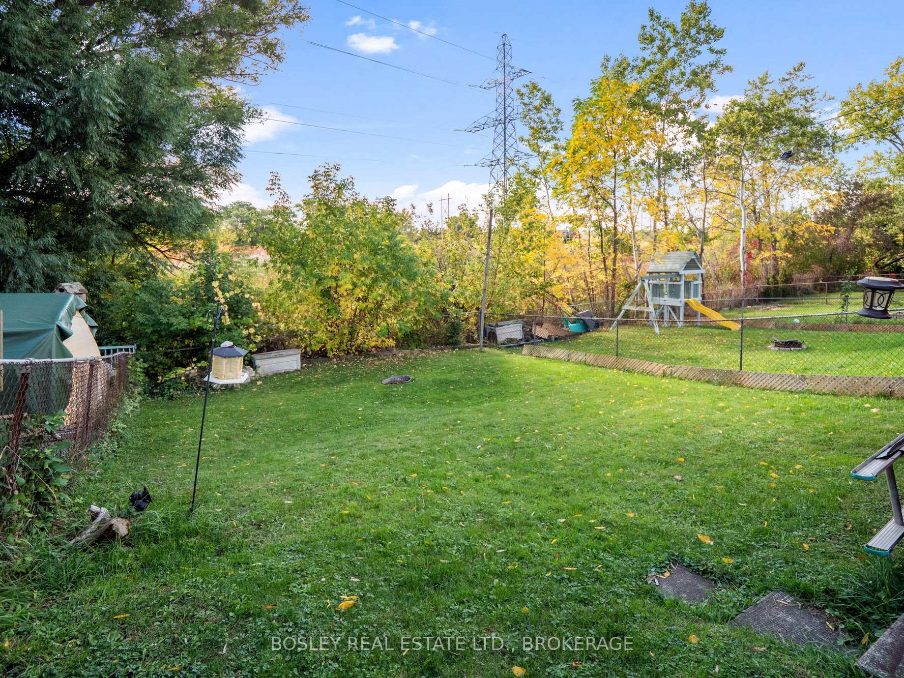 Photo 22 of 17 Deerfield Parkway, Thorold, Allanburg/Thorold South — HOMEH