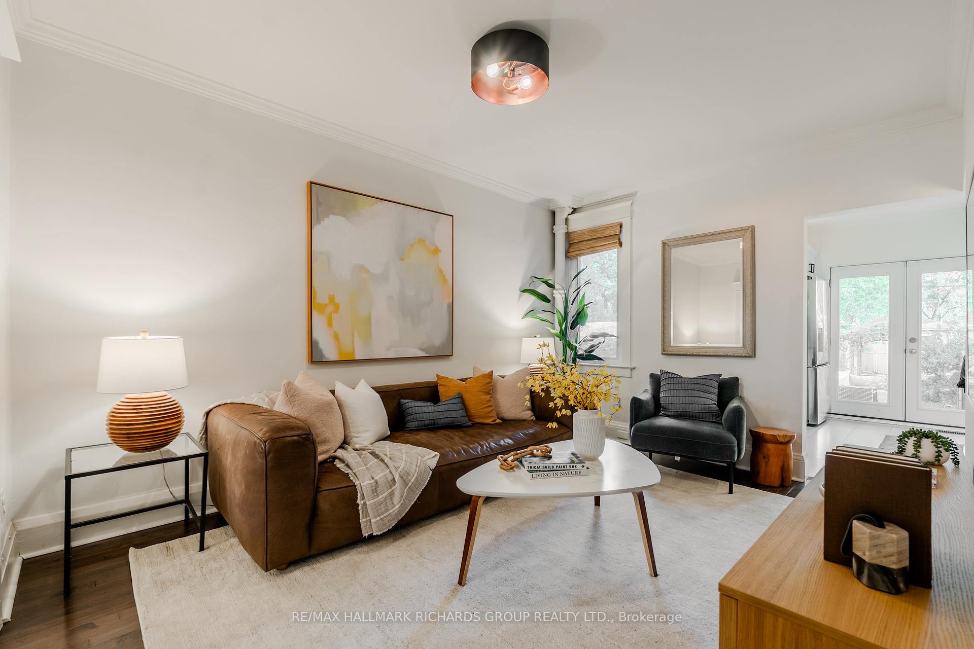 Photo 3 of 241 Glebemount Avenue, Toronto, Danforth Village-East York — HOMEH