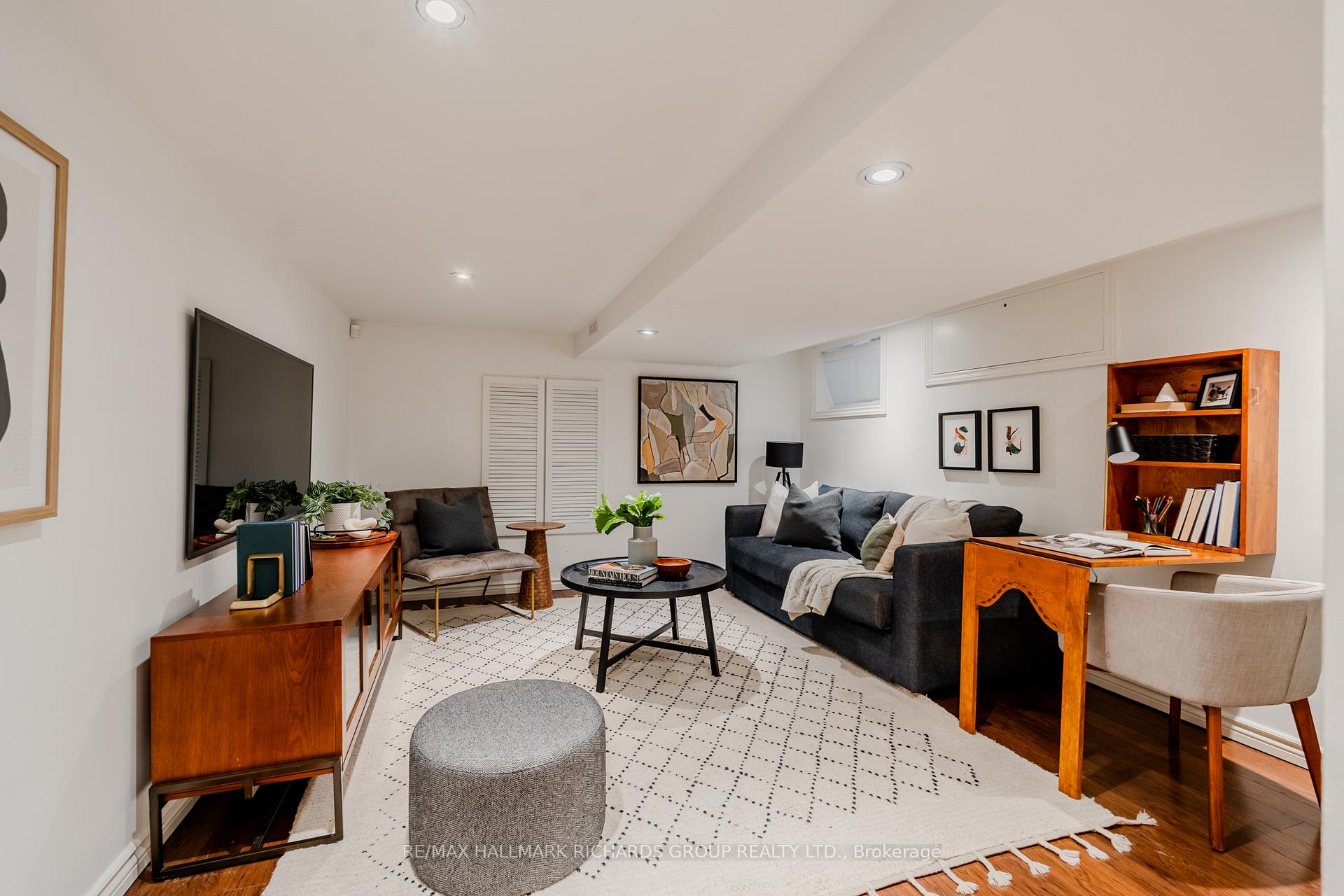 Photo 18 of 241 Glebemount Avenue, Toronto, Danforth Village-East York — HOMEH