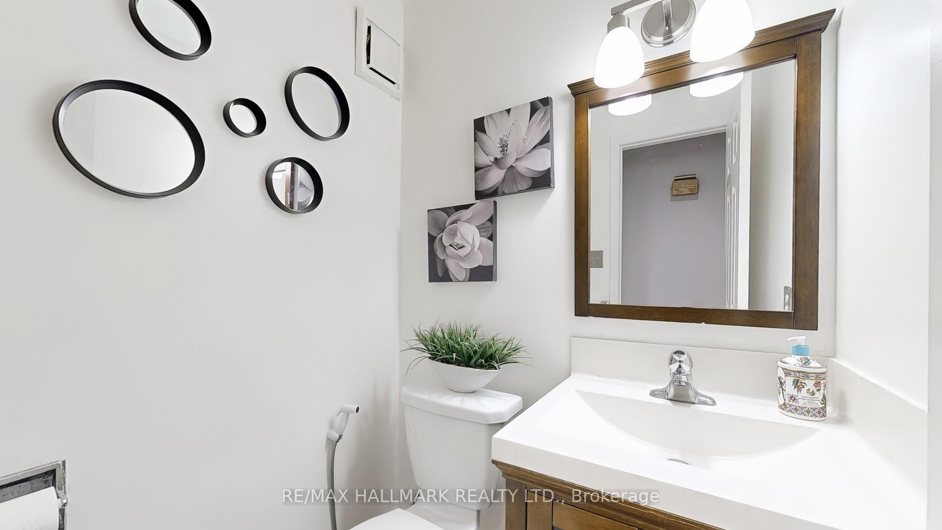 Photo 16 of 5 Ecclesfield Drive, Scarborough, Steeles — HOMEH