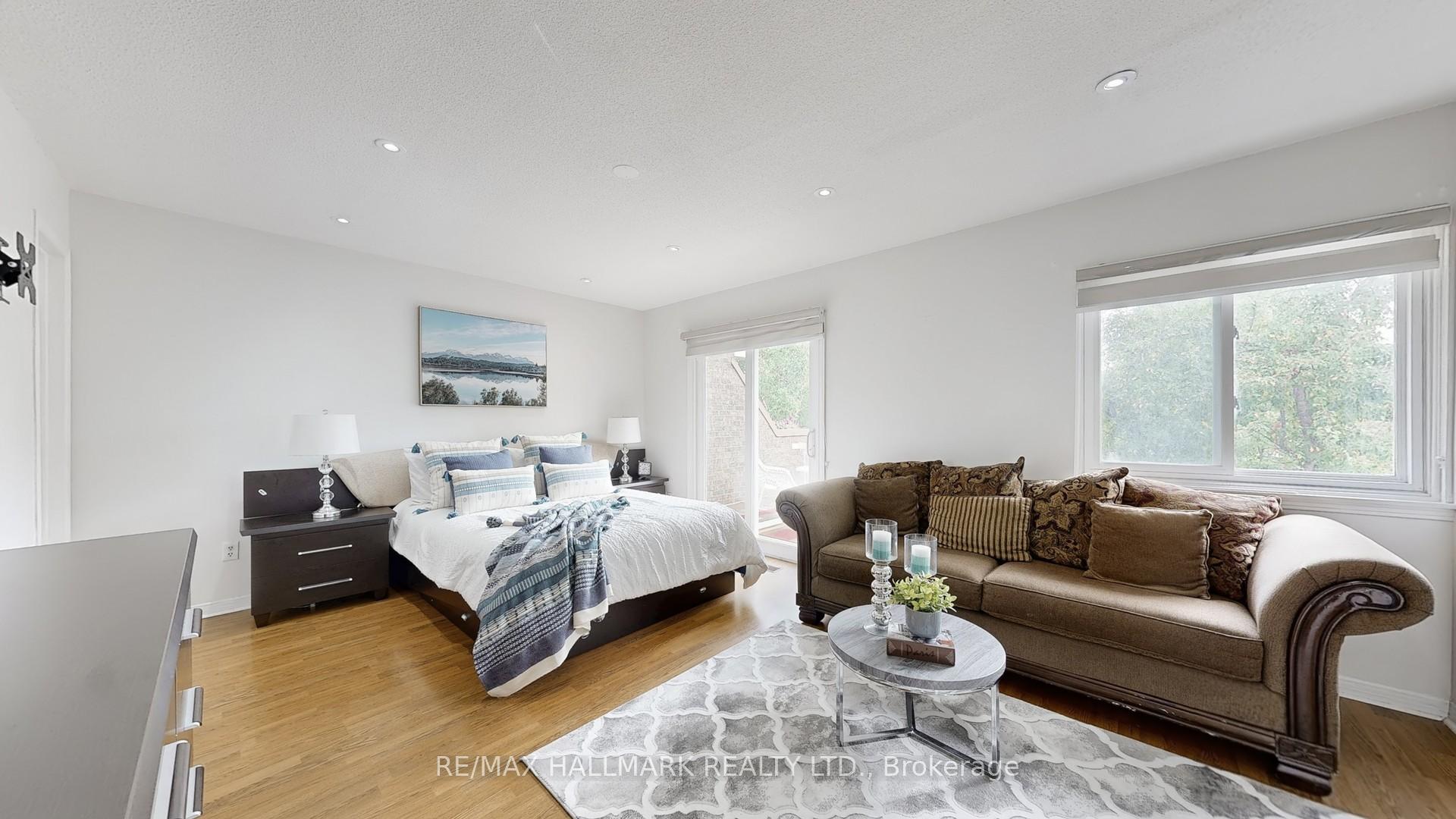 Photo 18 of 5 Ecclesfield Drive, Scarborough, Steeles — HOMEH