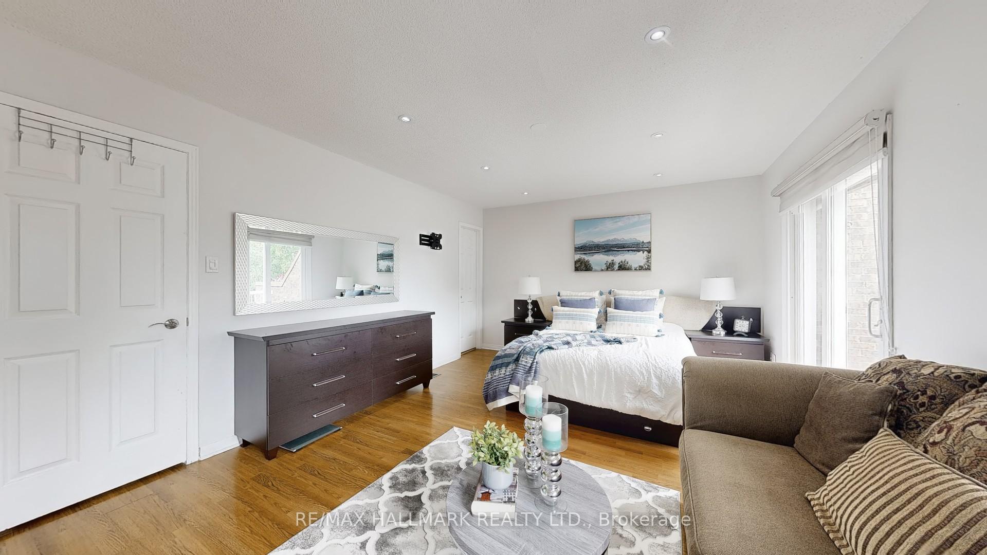 Photo 20 of 5 Ecclesfield Drive, Scarborough, Steeles — HOMEH