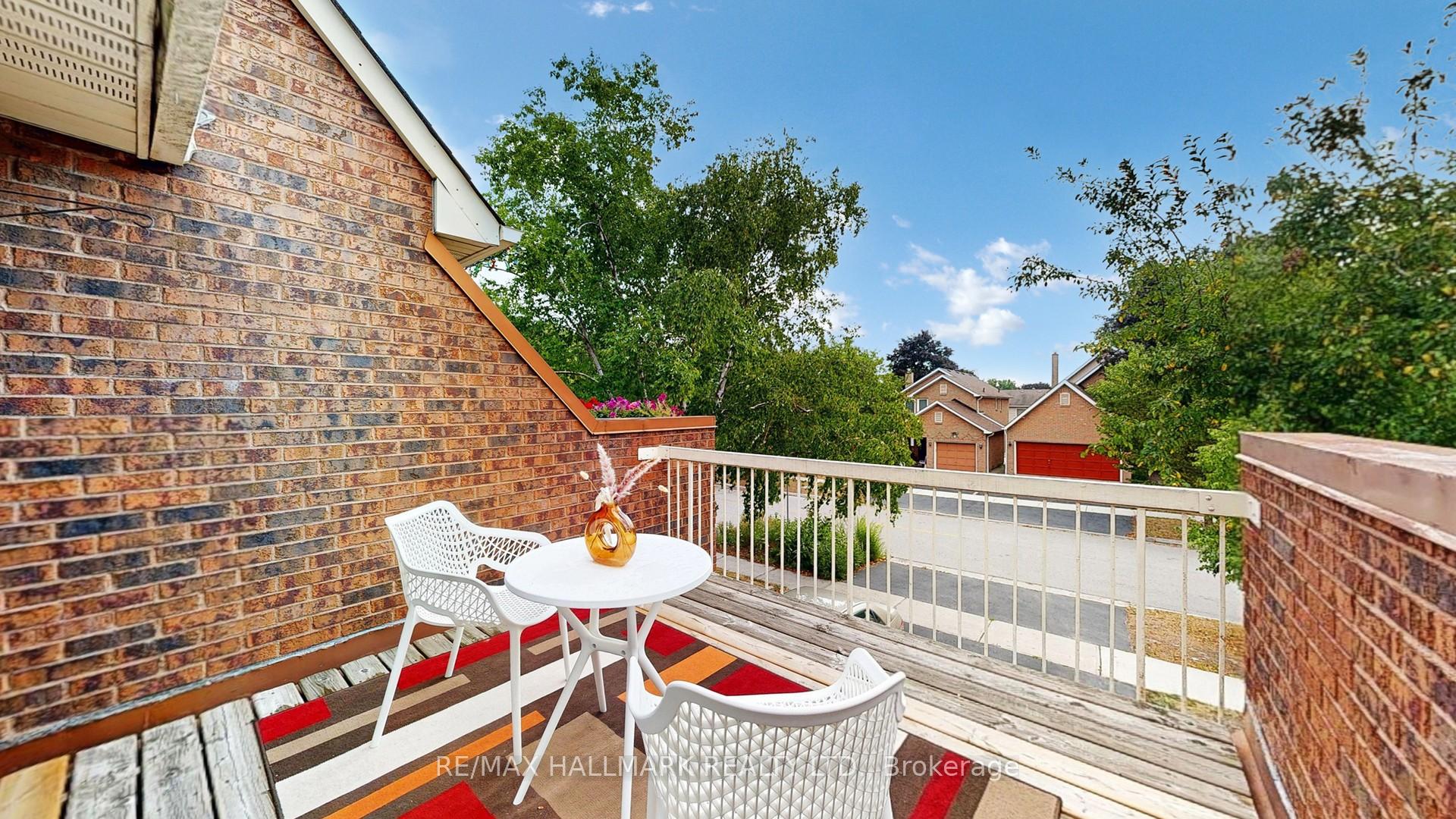 Photo 22 of 5 Ecclesfield Drive, Scarborough, Steeles — HOMEH