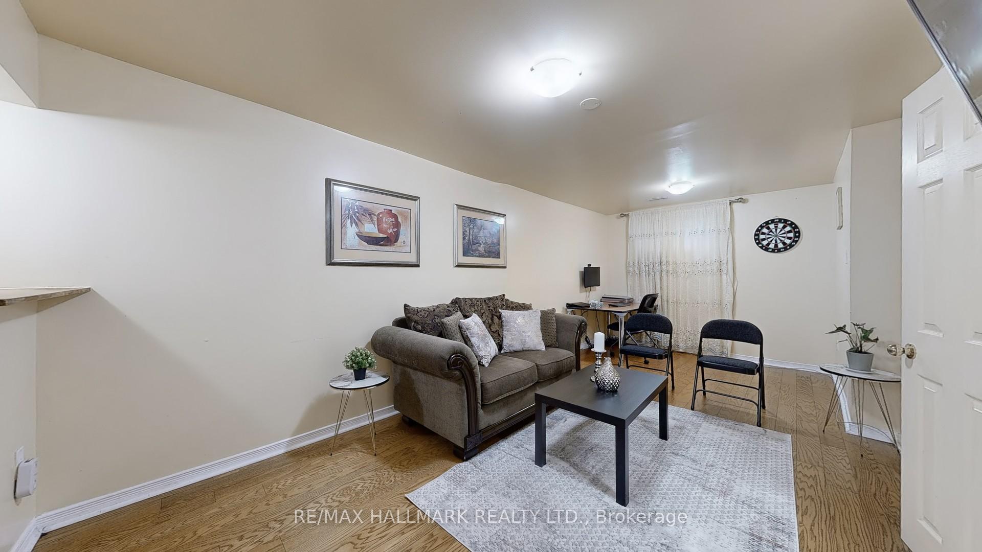 Photo 32 of 5 Ecclesfield Drive, Scarborough, Steeles — HOMEH