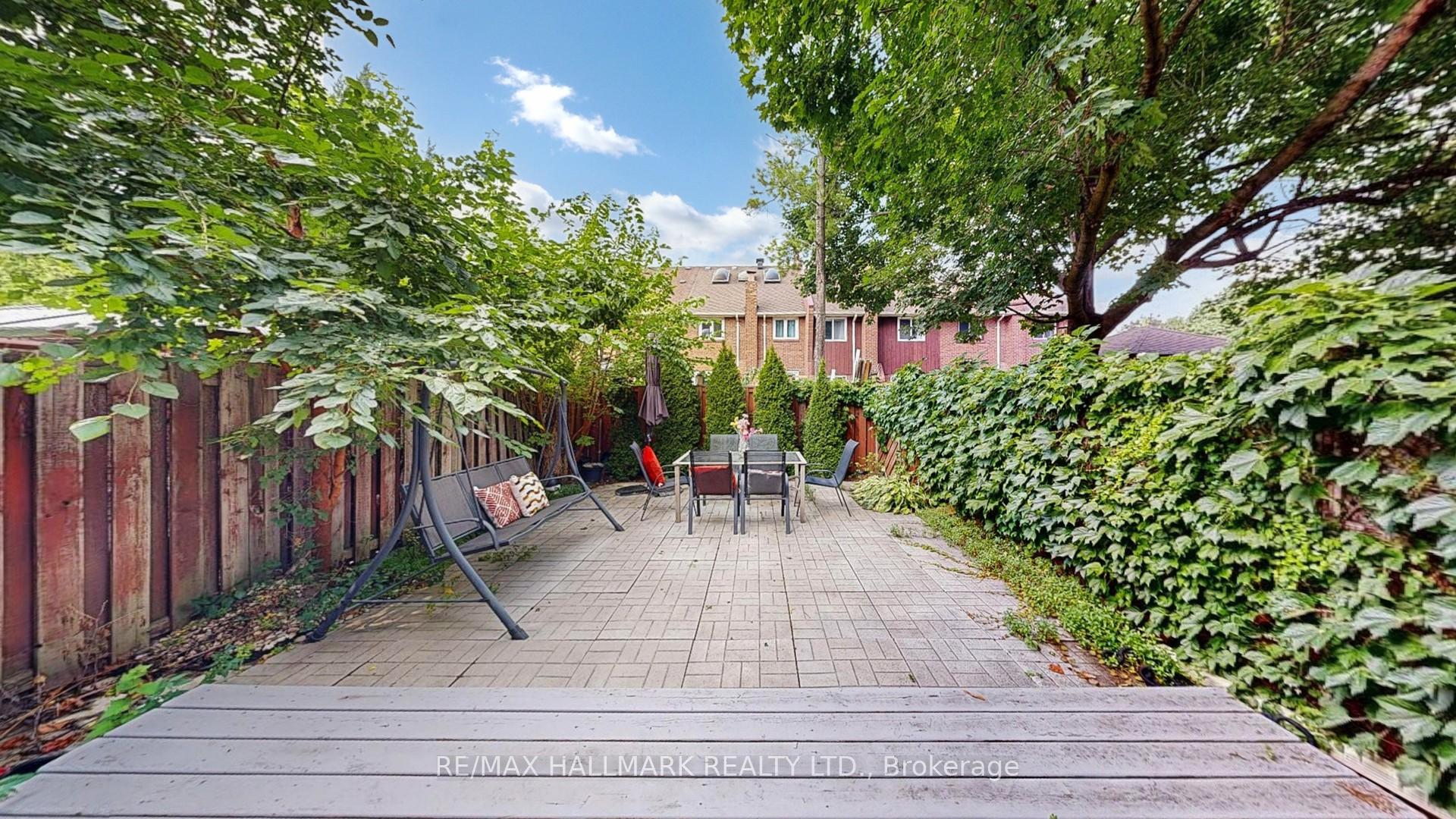 Photo 40 of 5 Ecclesfield Drive, Scarborough, Steeles — HOMEH