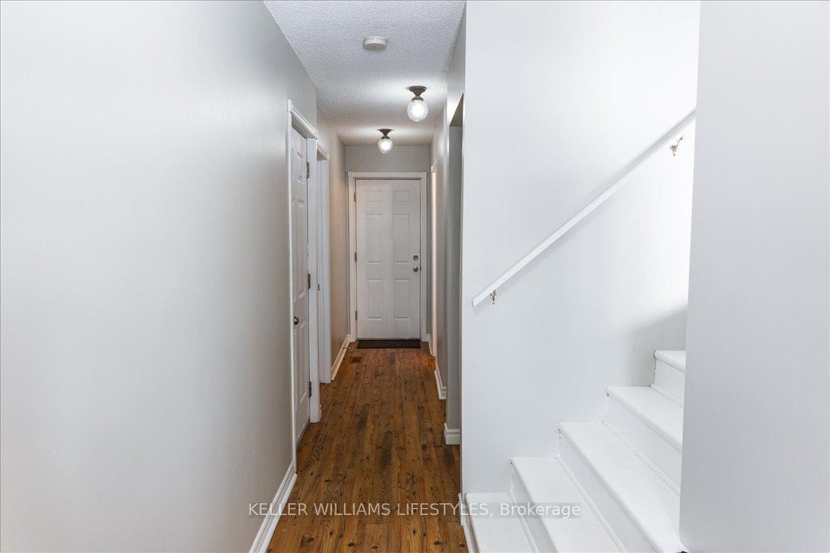 Photo 5 of 41 Westgate Avenue, Strathroy-Caradoc, SW — HOMEH
