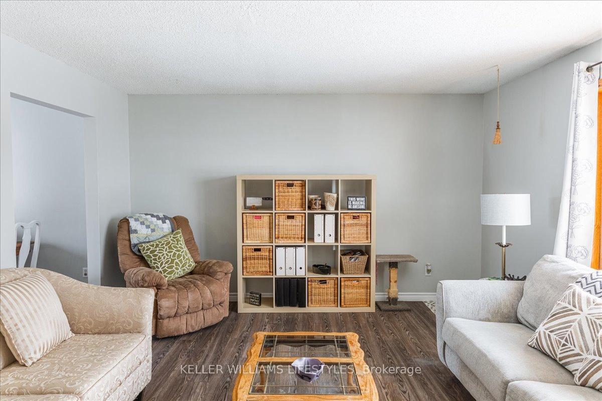 Photo 7 of 41 Westgate Avenue, Strathroy-Caradoc, SW — HOMEH