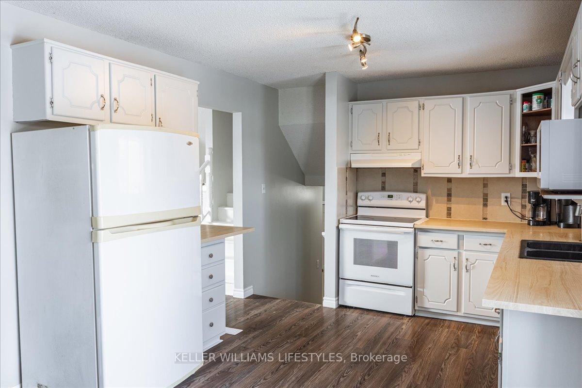 Photo 16 of 41 Westgate Avenue, Strathroy-Caradoc, SW — HOMEH