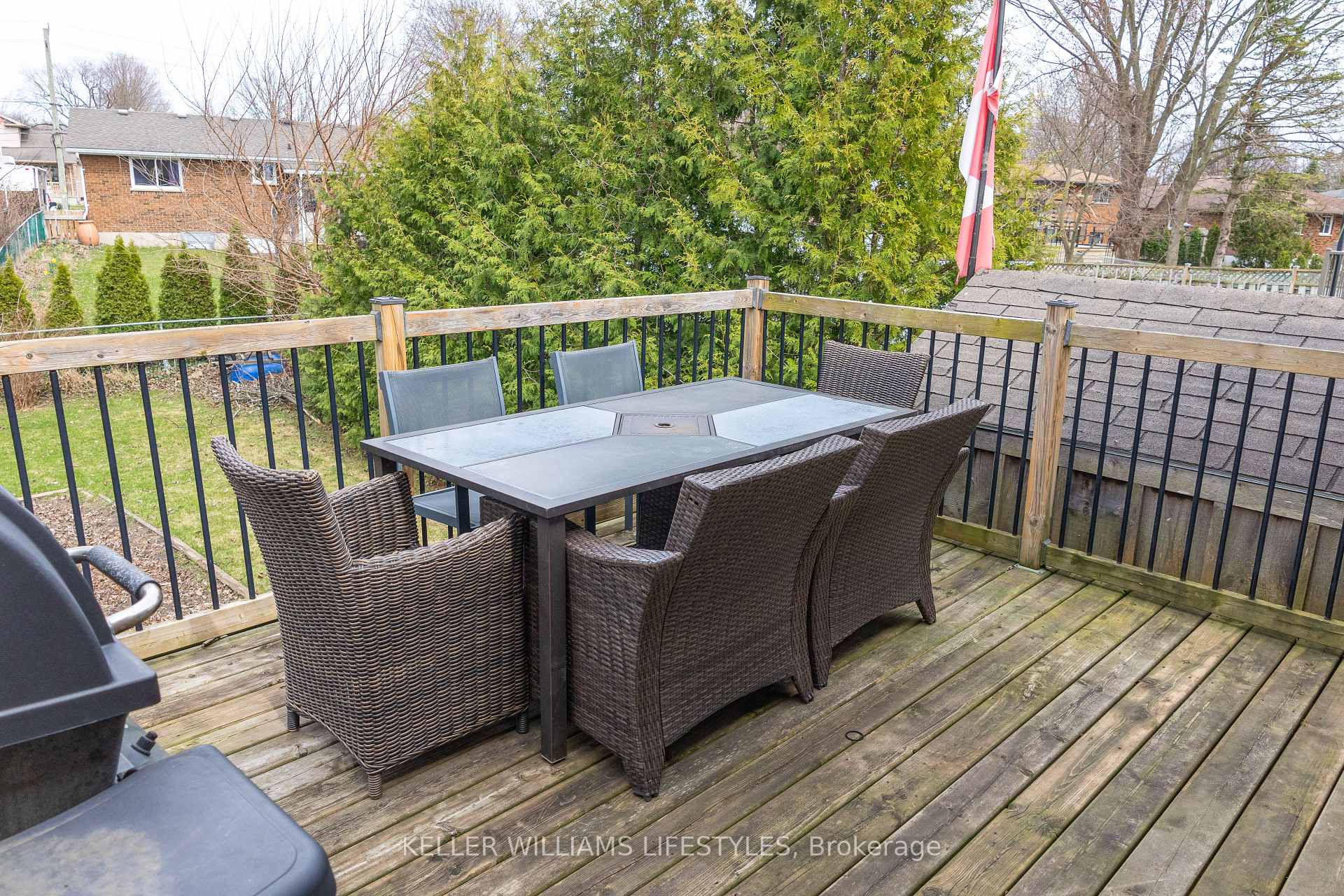 Photo 44 of 41 Westgate Avenue, Strathroy-Caradoc, SW — HOMEH