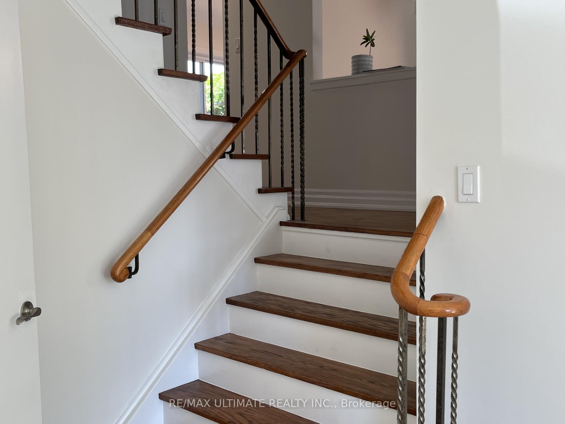 Photo 5 of 23 Munford Crescent, Toronto, O'Connor-Parkview — HOMEH