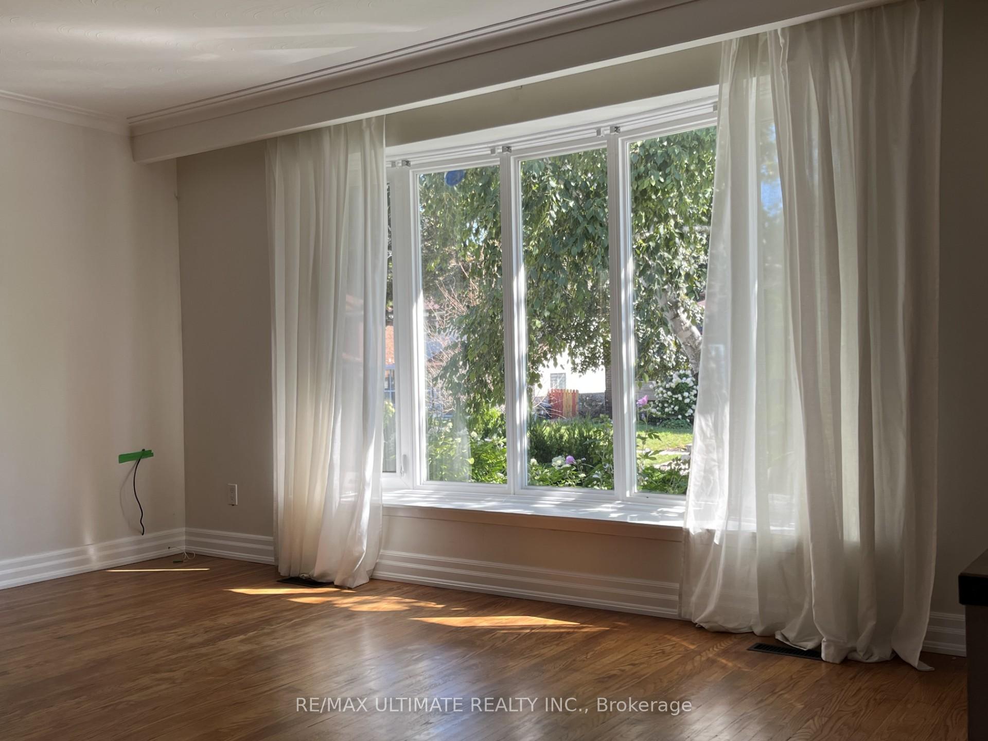 Photo 6 of 23 Munford Crescent, Toronto, O'Connor-Parkview — HOMEH