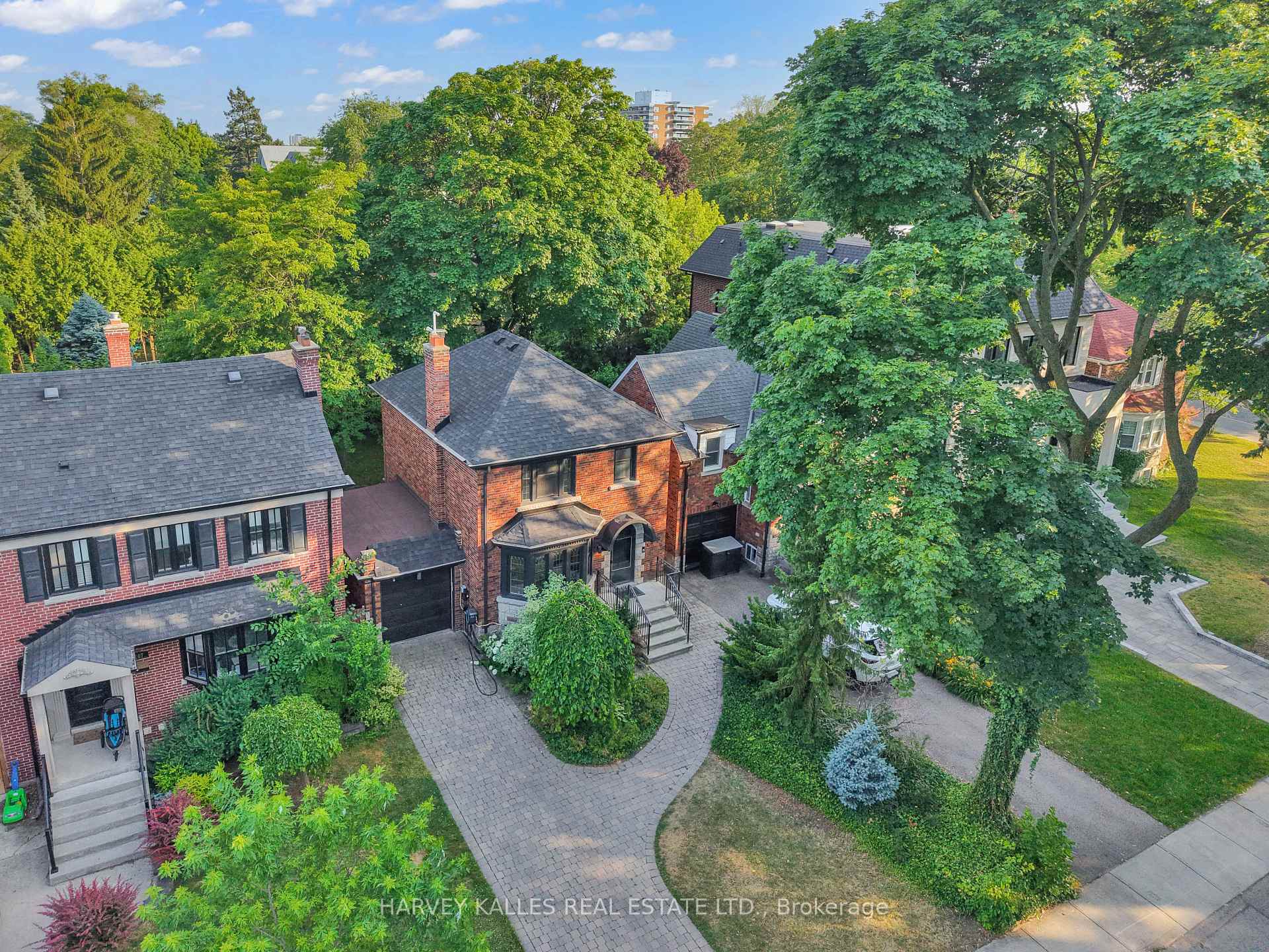 Photo 3 of 109 Whitmore Avenue, Toronto, Forest Hill North — HOMEH