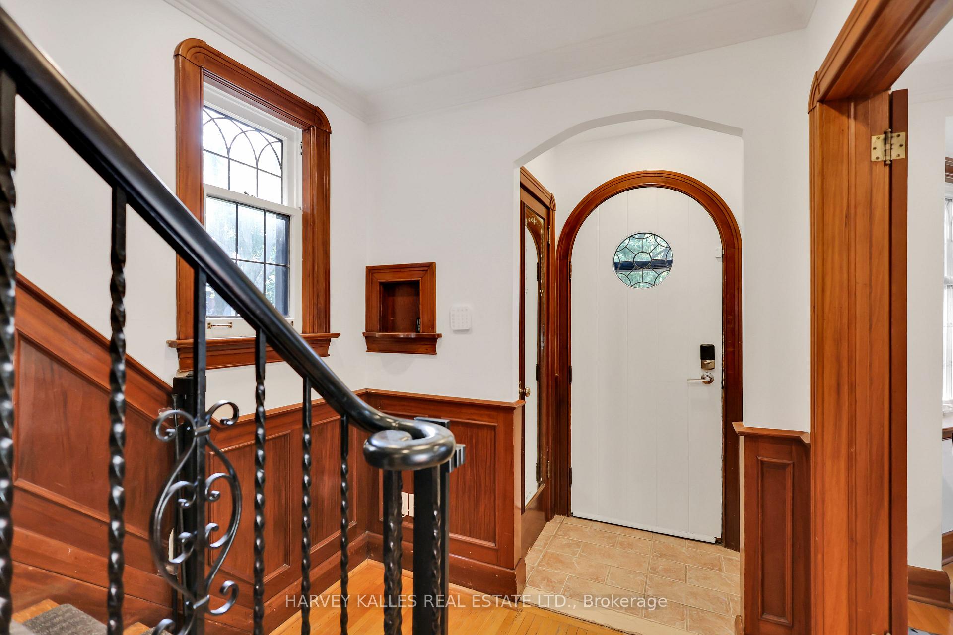 Photo 5 of 109 Whitmore Avenue, Toronto, Forest Hill North — HOMEH