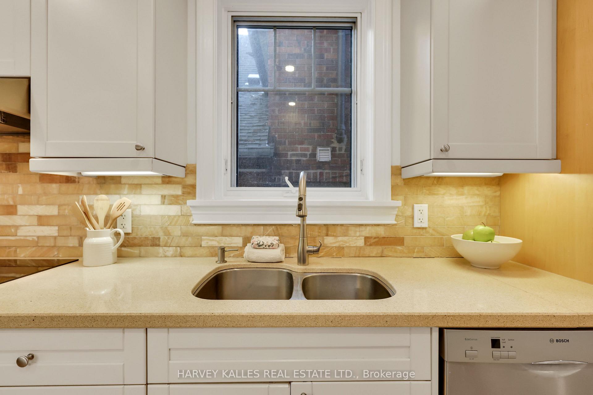 Photo 19 of 109 Whitmore Avenue, Toronto, Forest Hill North — HOMEH