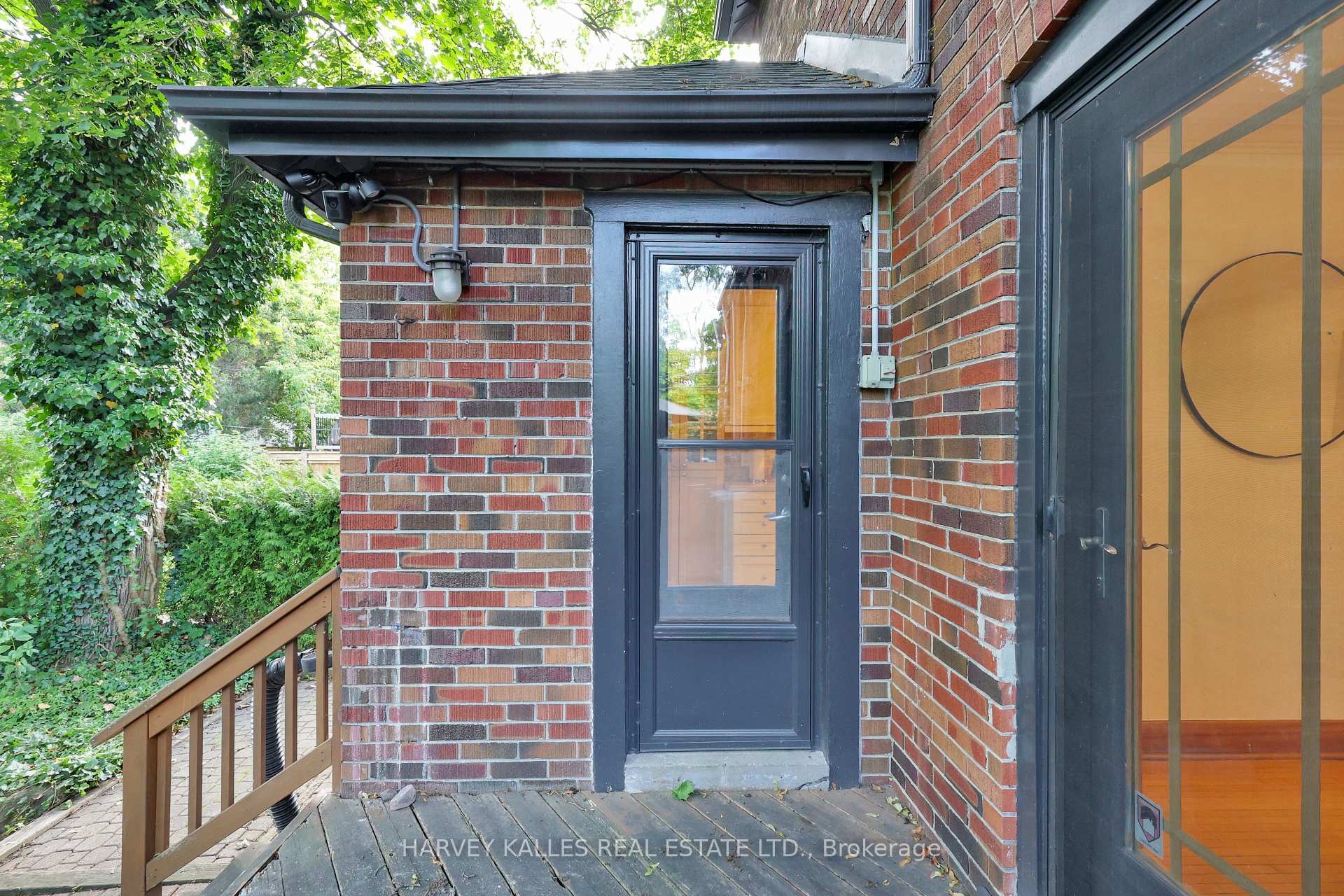 Photo 23 of 109 Whitmore Avenue, Toronto, Forest Hill North — HOMEH