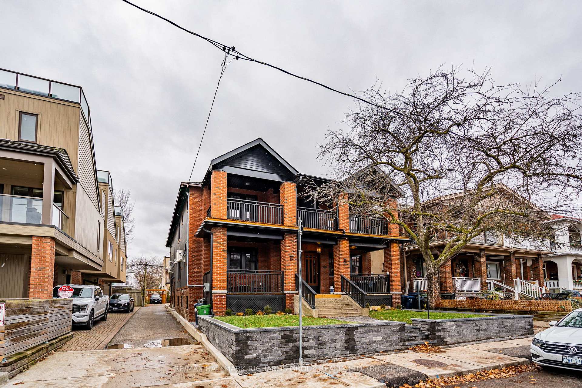 Photo 1 of Unit Upper, 18 Wineva Avenue, Toronto, The Beaches — HOMEH