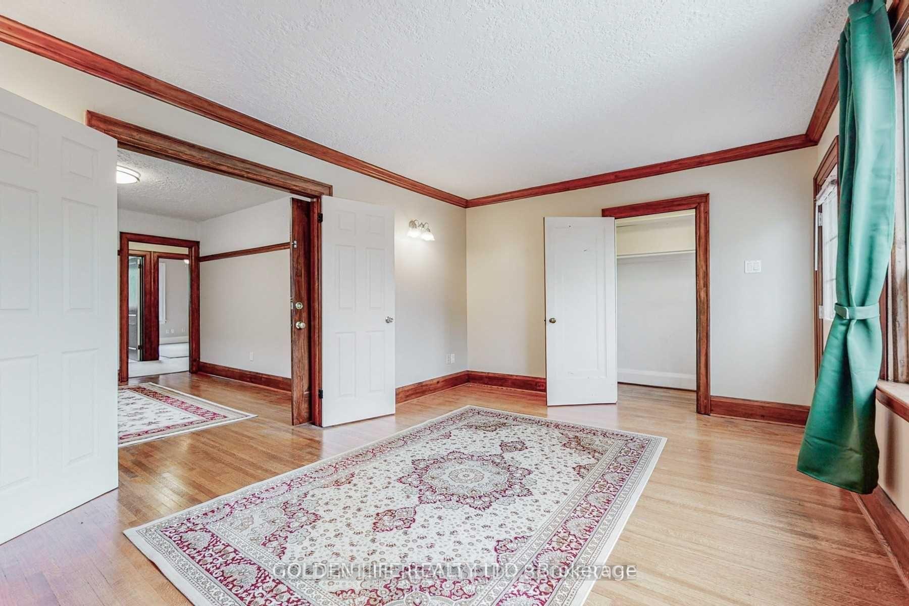 Photo 4 of Unit Upper, 88 Falcon Street, Toronto, Mount Pleasant East — HOMEH