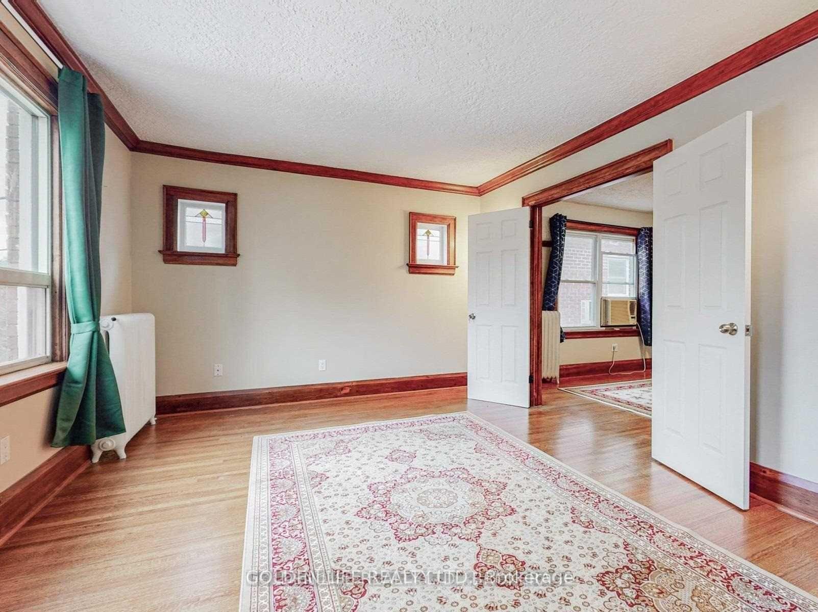 Photo 7 of Unit Upper, 88 Falcon Street, Toronto, Mount Pleasant East — HOMEH