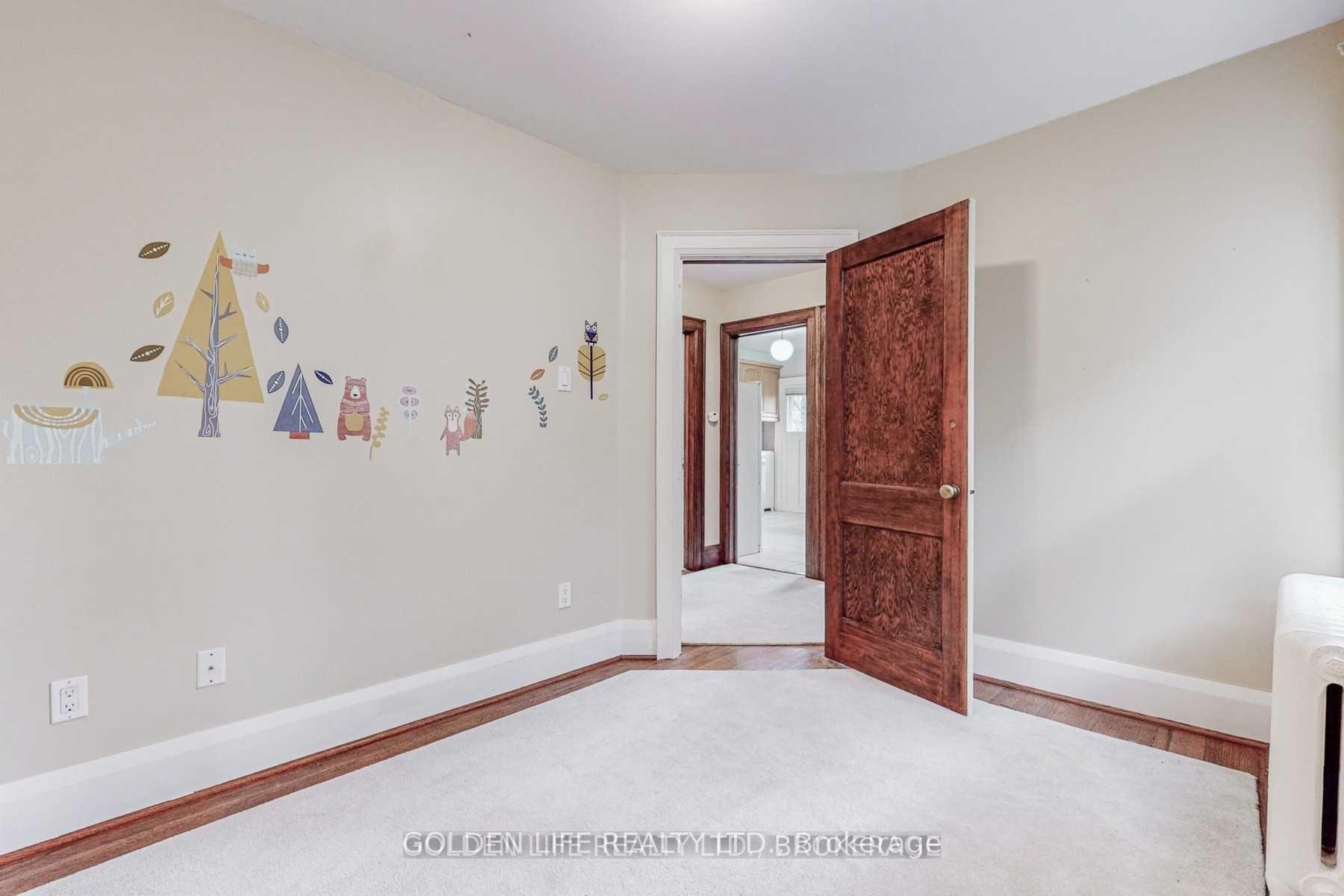 Photo 9 of Unit Upper, 88 Falcon Street, Toronto, Mount Pleasant East — HOMEH