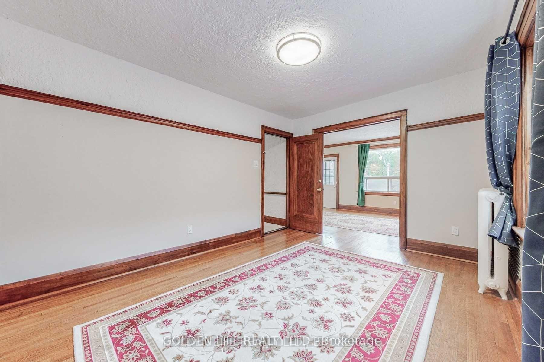 Photo 10 of Unit Upper, 88 Falcon Street, Toronto, Mount Pleasant East — HOMEH