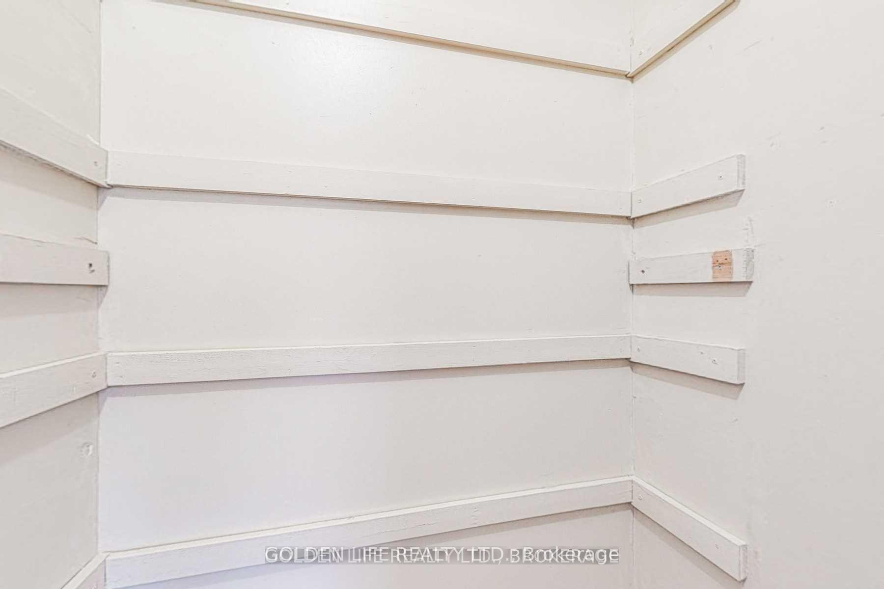 Photo 16 of Unit Upper, 88 Falcon Street, Toronto, Mount Pleasant East — HOMEH