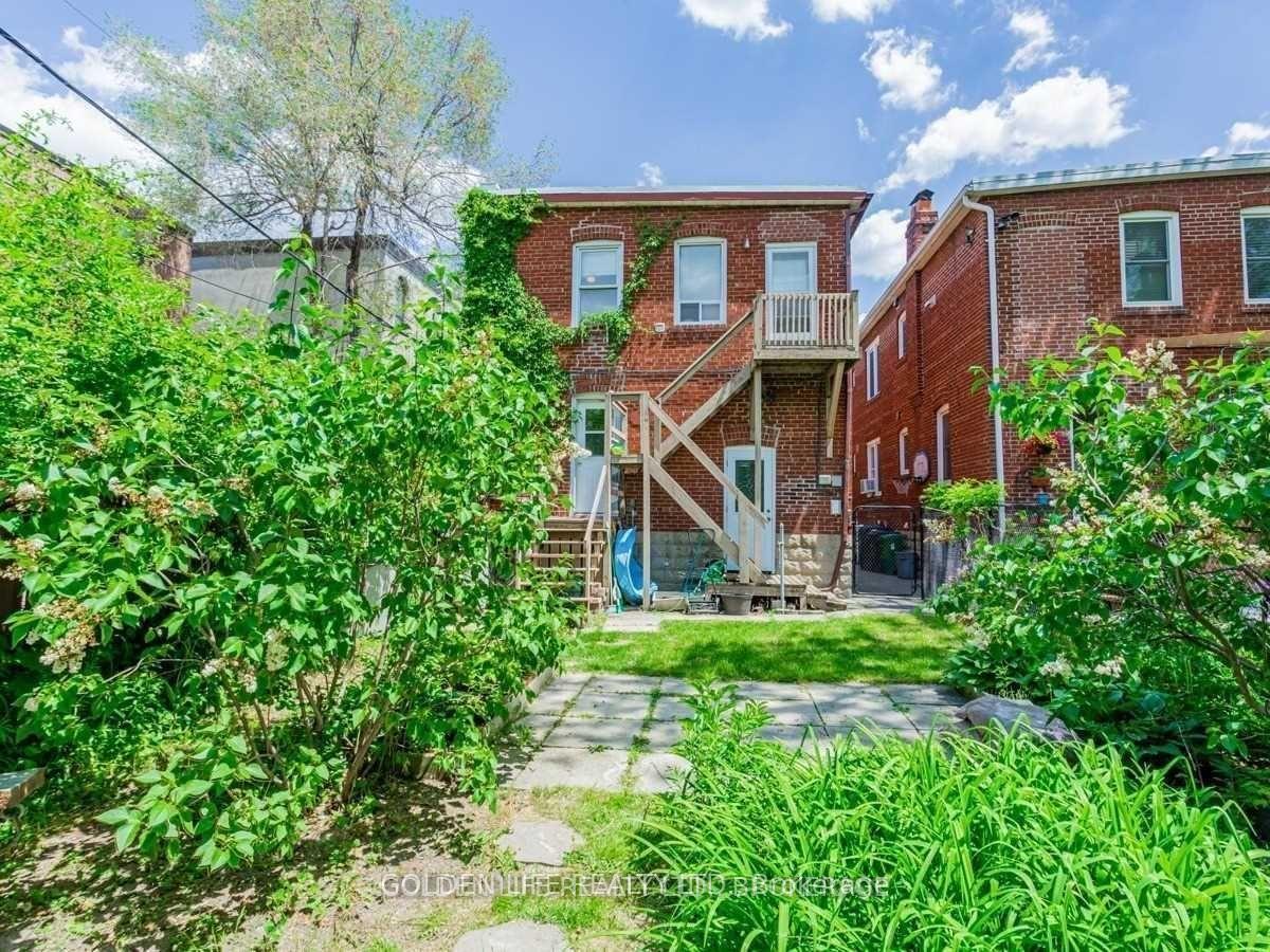 Photo 26 of Unit Upper, 88 Falcon Street, Toronto, Mount Pleasant East — HOMEH