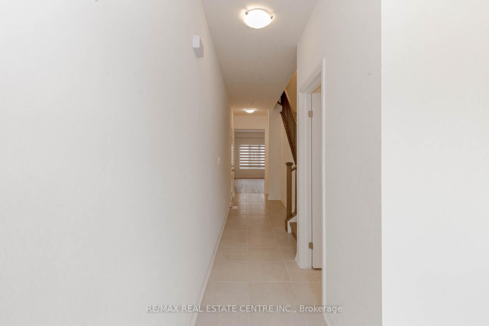 Photo 3 of 176 Bur oak Drive, Thorold, Confederation Heights — HOMEH