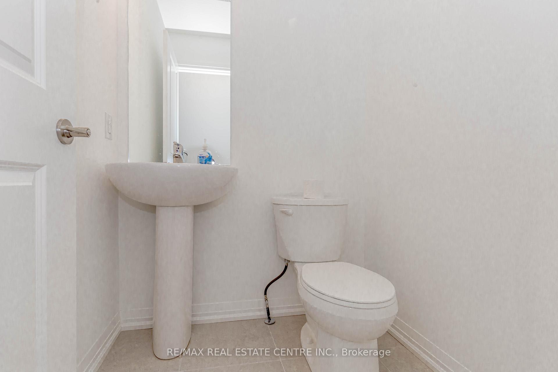 Photo 18 of 176 Bur oak Drive, Thorold, Confederation Heights — HOMEH