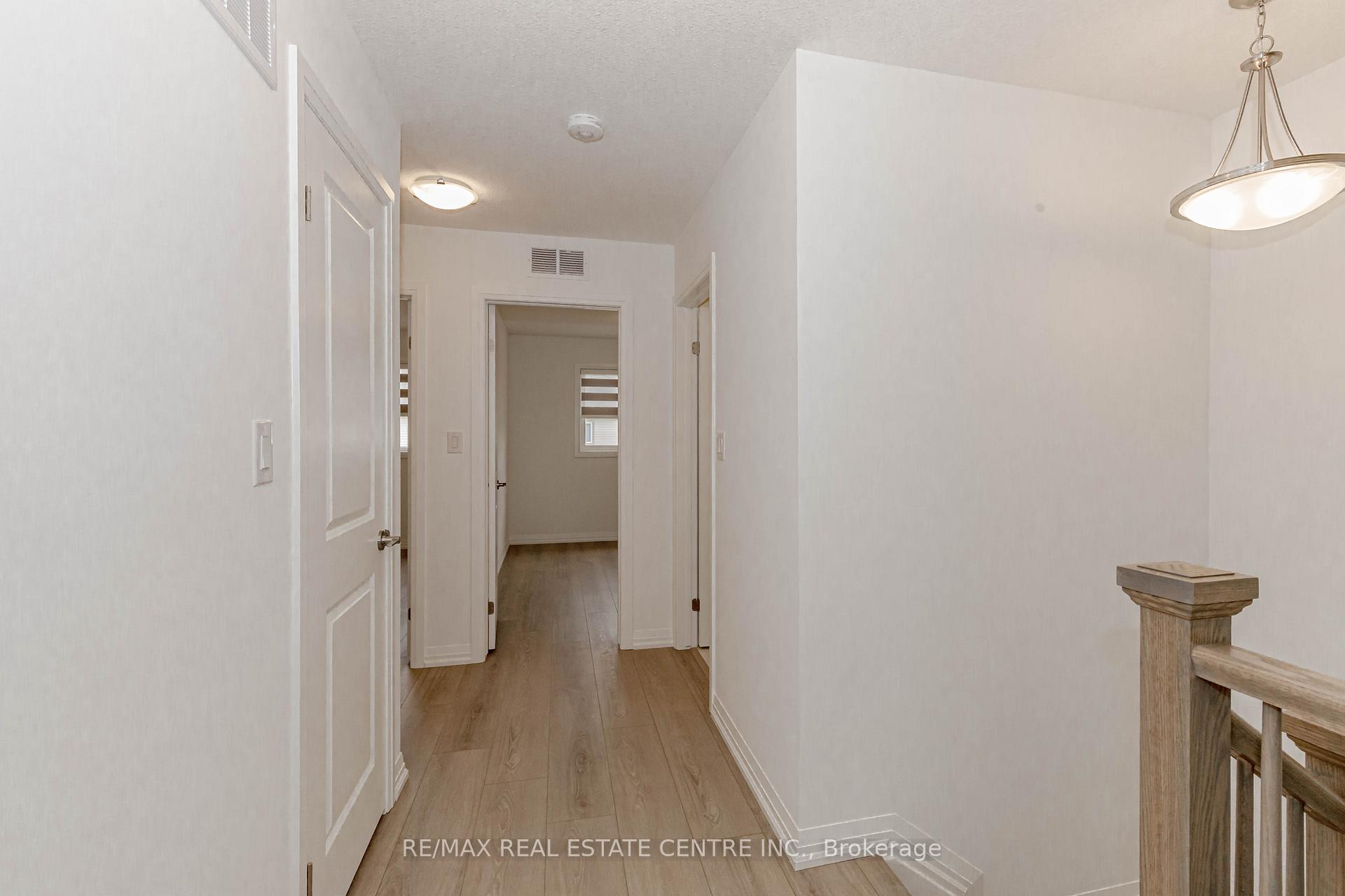 Photo 26 of 176 Bur oak Drive, Thorold, Confederation Heights — HOMEH