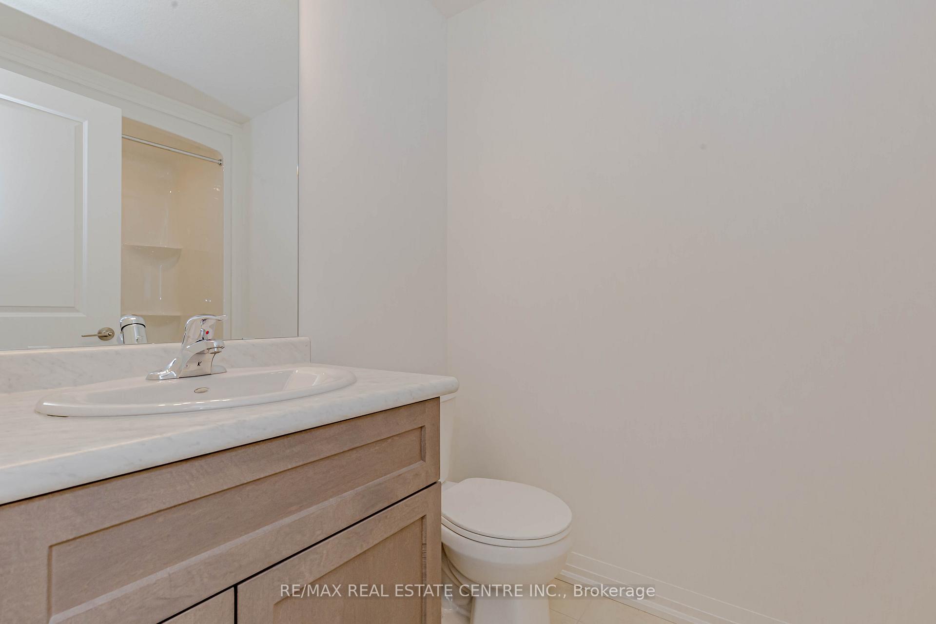 Photo 43 of 176 Bur oak Drive, Thorold, Confederation Heights — HOMEH