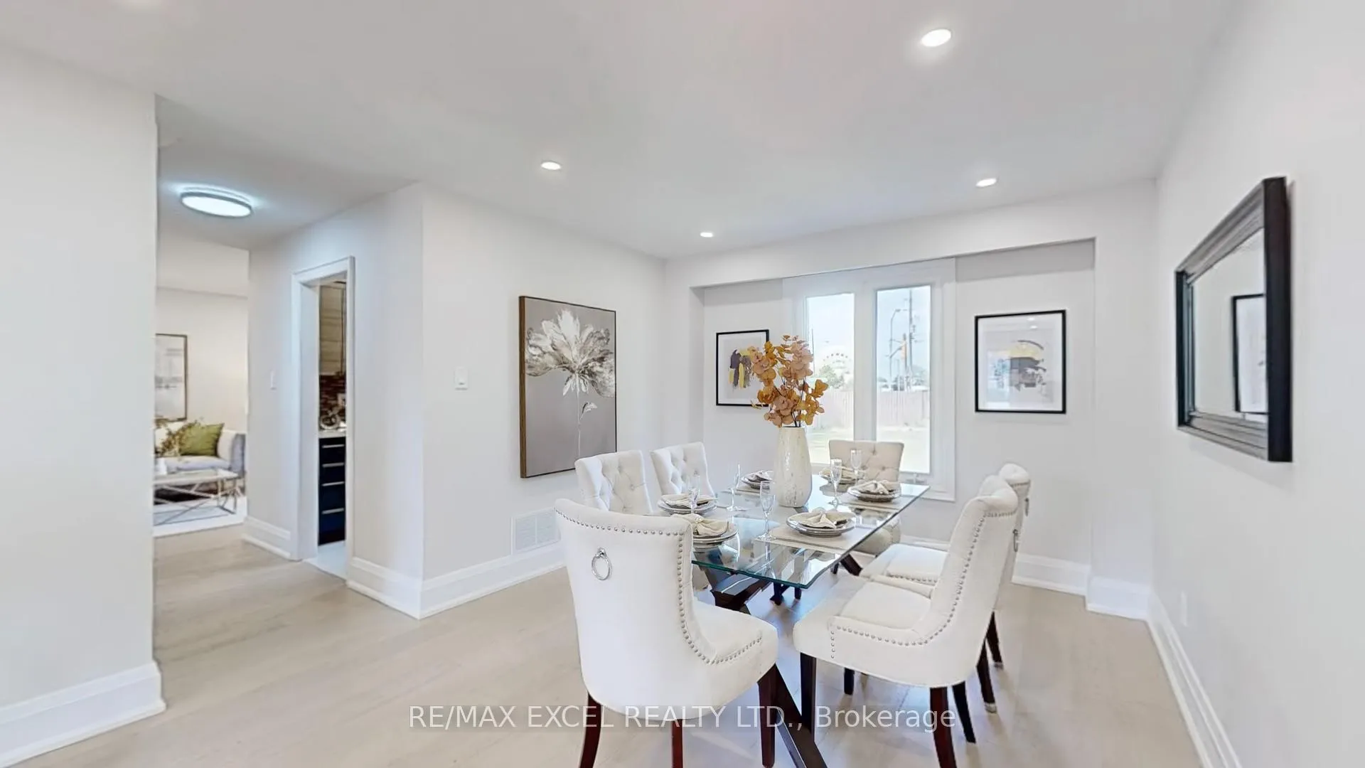 Photo 7 of 80 Eagleview Crescent, Scarborough, Steeles — HOMEH