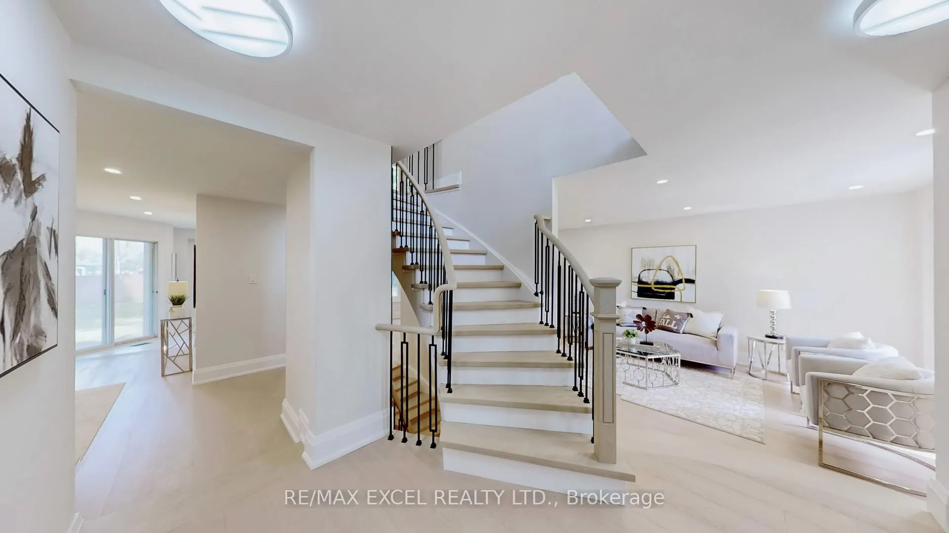 Photo 14 of 80 Eagleview Crescent, Scarborough, Steeles — HOMEH