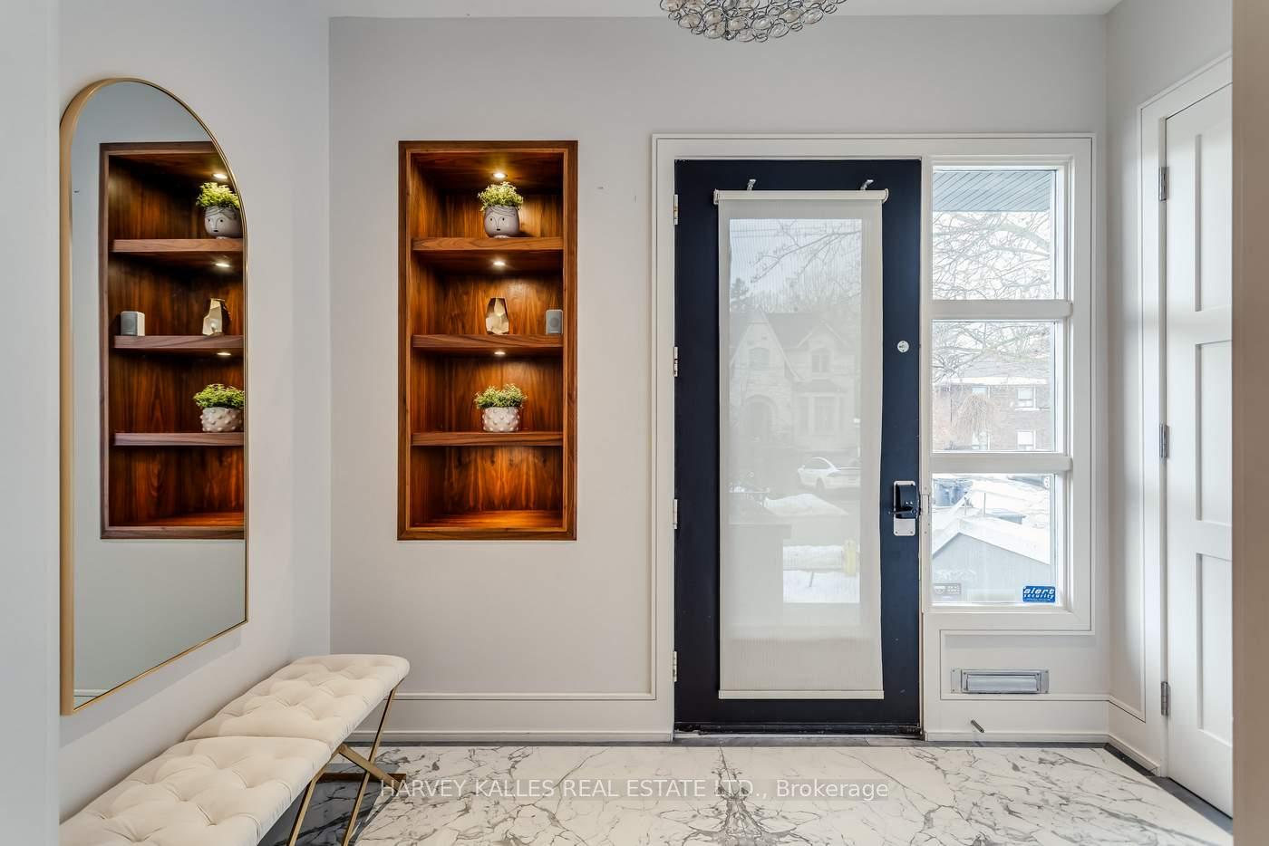 Photo 2 of 330 Brooke Avenue, Toronto, Bedford Park-Nortown — HOMEH