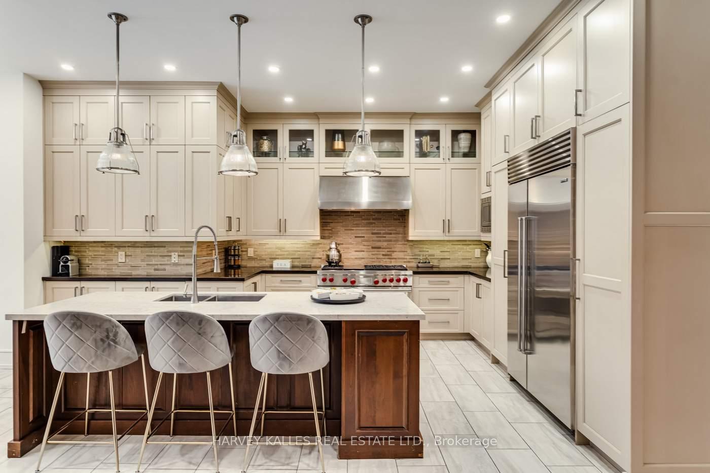Photo 18 of 330 Brooke Avenue, Toronto, Bedford Park-Nortown — HOMEH