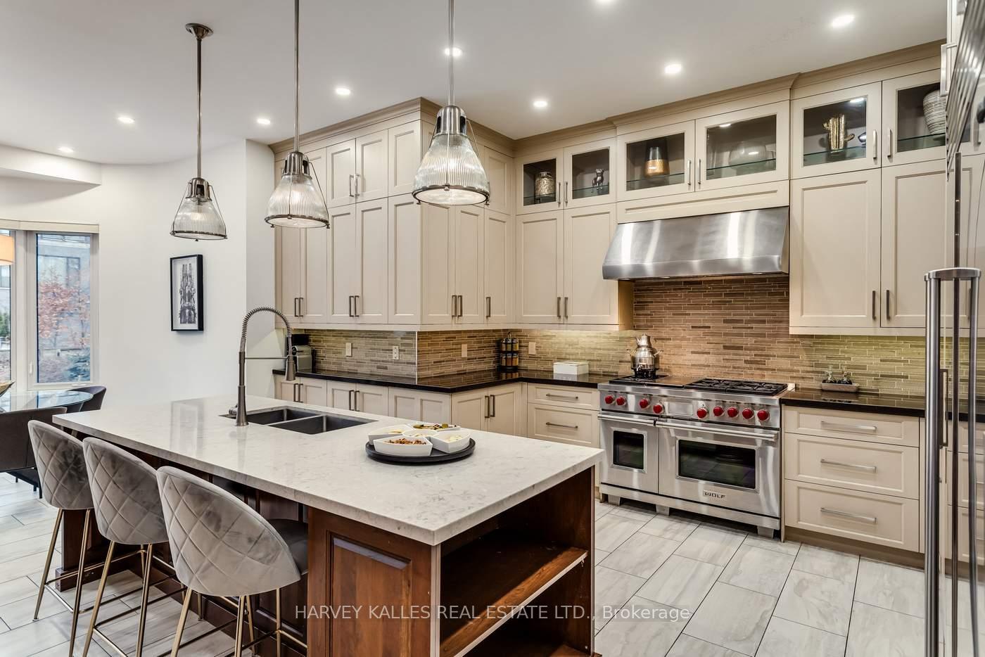 Photo 20 of 330 Brooke Avenue, Toronto, Bedford Park-Nortown — HOMEH